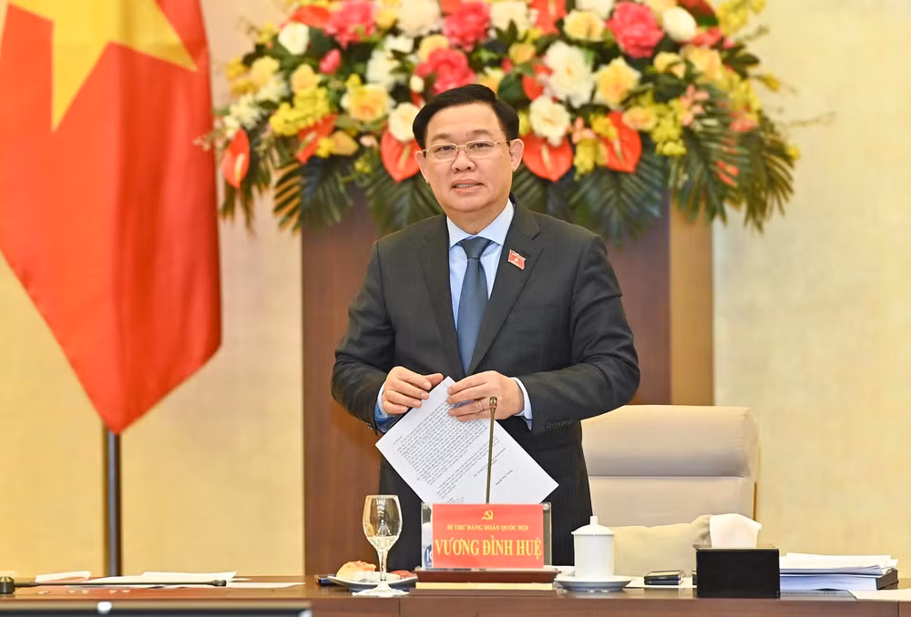 Chủ tịch Quốc hội Vương Đình Huệ phát biểu kết luận buổi làm việc. (Ảnh: DUY LINH)