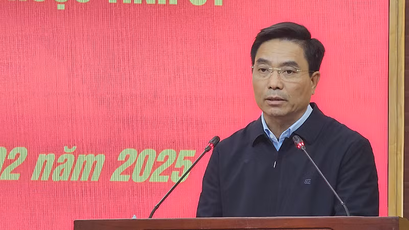 Bí thư Tỉnh ủy Thanh Hóa phát biểu tại hội nghị.