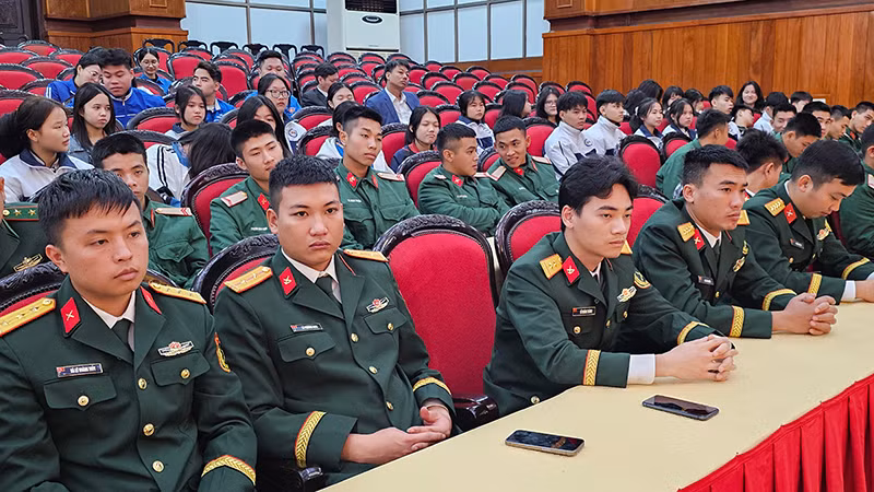 Tuổi trẻ Thanh Hóa tại buổi tọa đàm.