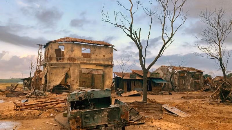 Việc đầu tư cho báo cảnh cần bảo đảm chính xác tính lịch sử và thẩm mỹ.