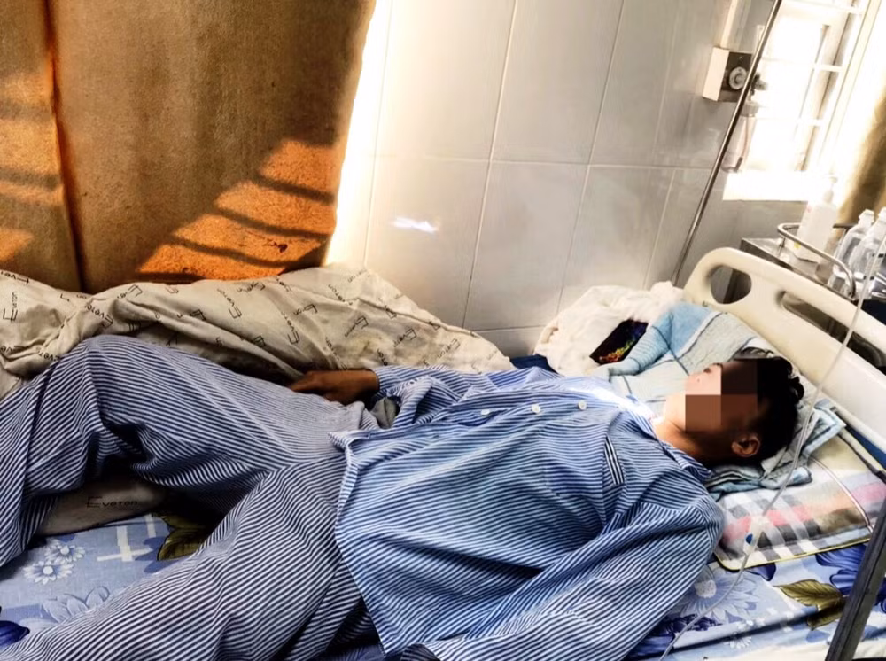 Bệnh nhân G.A.B thôn Dền Thàng 2, huyện Bát Xát bị ngộ độc lá ngón. (Ảnh: TL)