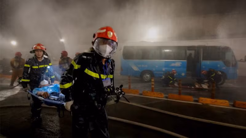 Công tác cứu nạn cứu hộ được gấp rút triển khai khi sự cố xảy ra.