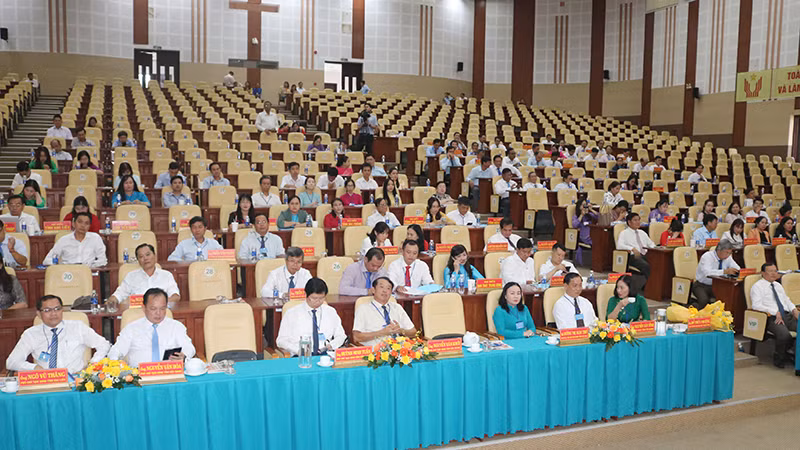 Đại diện lãnh đạo các tỉnh Tây Nam Bộ tham dự hội nghị.