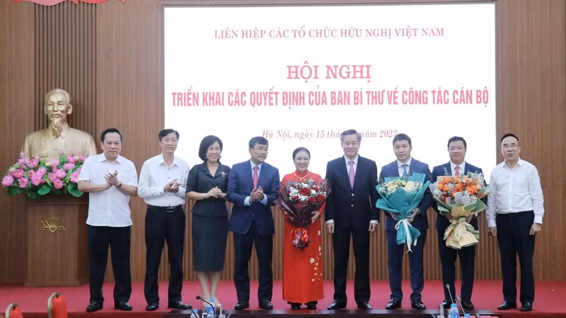 Hội nghị triển khai các quyết định của Ban Bí thư về công tác cán bộ.
