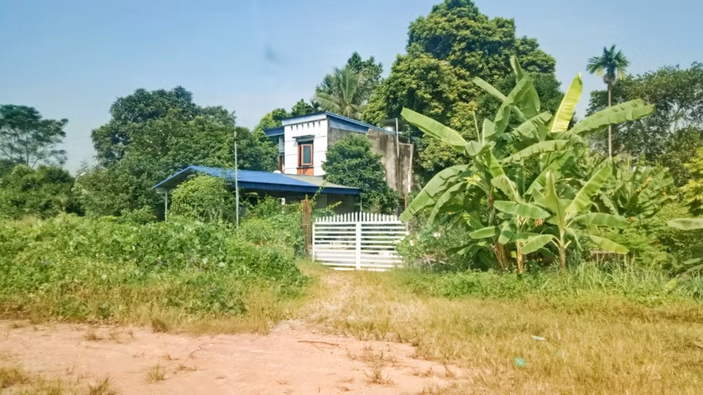 Hơn 1,2ha đất chủ đầu tư đã hoàn thành việc bồi thường giải phóng mặt bằng mà chưa được giao đất để hoàn thiện hạ tầng kỹ thuật.