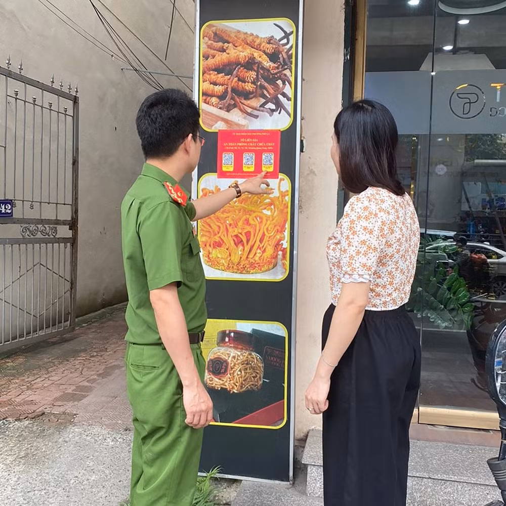 Tổ liên gia an toàn phòng cháy chữa cháy ở Phú La (Hà Đông).