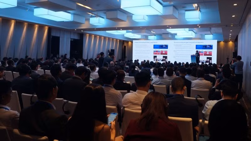 Quang cảnh Hội nghị "Quỹ đầu tư và đầu tư nước ngoài trong Kỷ nguyên phát triển mới của Việt Nam".