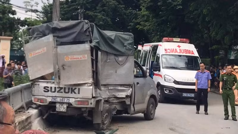 Hiện trường một vụ tai nạn giao thông. (Ảnh: ĐỨC TUẤN)