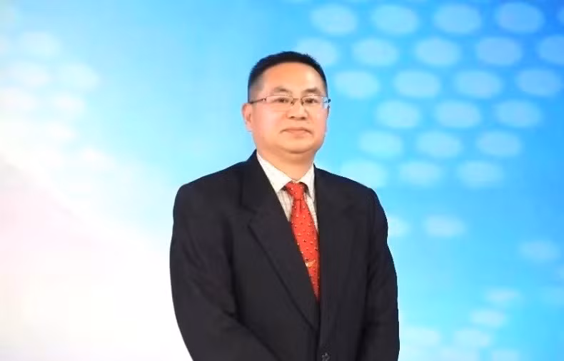 Giáo sư, Tiến sĩ Thành Hán Bình, Giám đốc Trung tâm nghiên cứu Việt Nam thuộc Đại học Công nghiệp Chiết Giang (Trung Quốc).