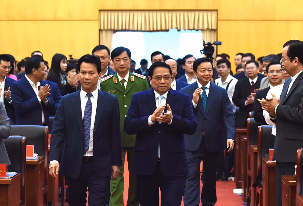 Thủ tướng Phạm Minh Chính và Phó Thủ tướng Trần Hồng Hà dự Hội nghị tổng kết công tác năm 2023, triển khai phương hướng, nhiệm vụ công tác năm 2024 của ngành Tài nguyên và Môi trường.
