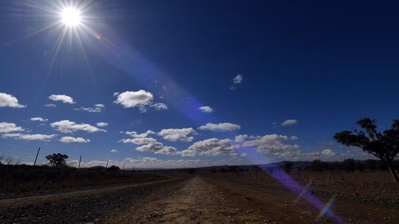 Nắng nóng gay gắt tại bang New South Wales, Australia. (Ảnh: AFP/TTXVN)