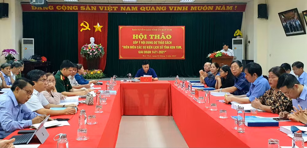 Quang cảnh buổi Hội thảo.