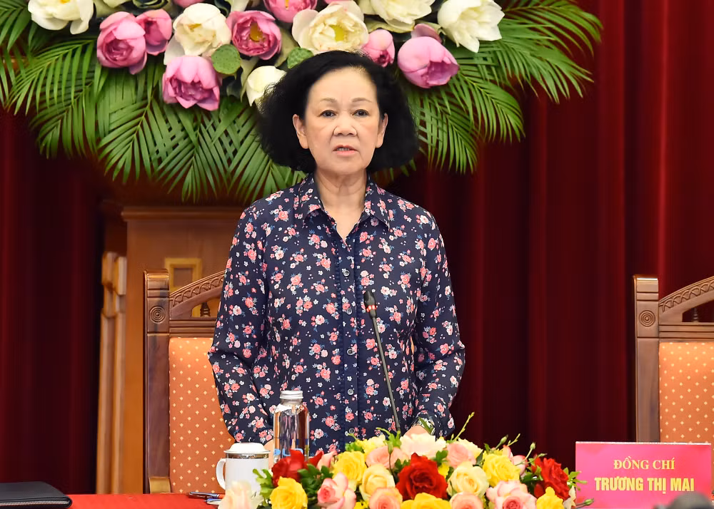 Đồng chí Trương Thị Mai, Ủy viên Bộ Chính trị, Thường trực Ban Bí thư, Trưởng ban Tổ chức Trung ương phát biểu kết luận hội nghị.