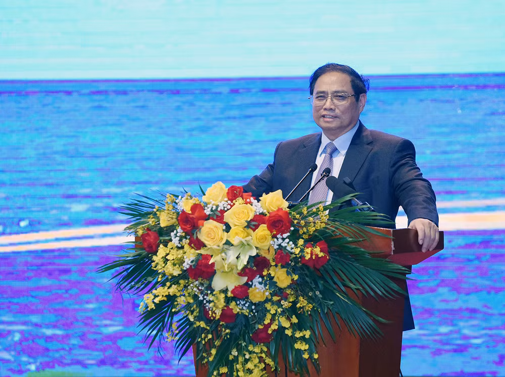 Thủ tướng Phạm Minh Chính nhiệt liệt biểu dương, chúc mừng và ghi nhận những thành tích, đóng góp của Tập đoàn Dầu khí năm 2022 đối với những thành tựu, kết quả chung của cả nước.