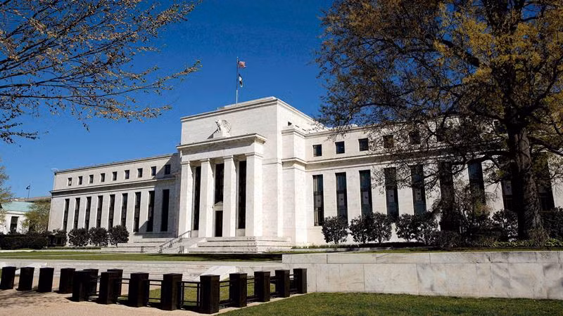 Fed đã mạnh tay cắt giảm lãi suất 50 điểm cơ bản trong lần giảm lãi suất lần đầu tiên sau hơn 4 năm. (Ảnh: Reuters)