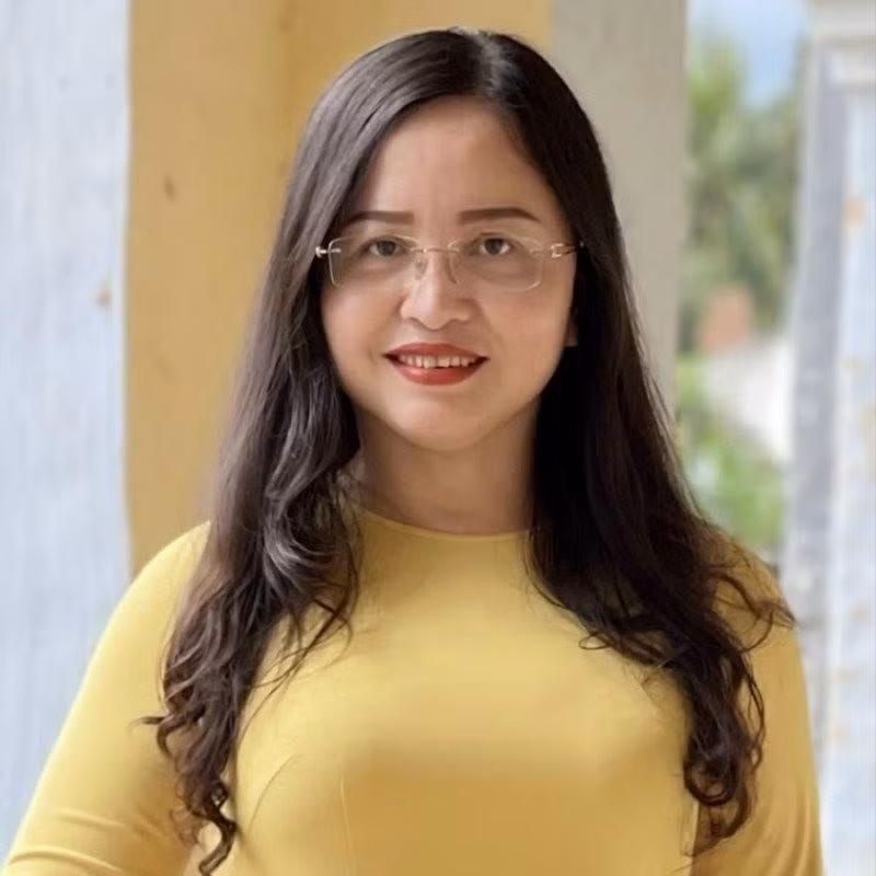 Đồng chí Đào Phạm Hoàng Quyên, Tổng Biên tập Báo Phú Yên, Ủy viên Ban Chấp hành Hội Nhà báo Việt Nam, Chủ tịch Hội Nhà báo Phú Yên.