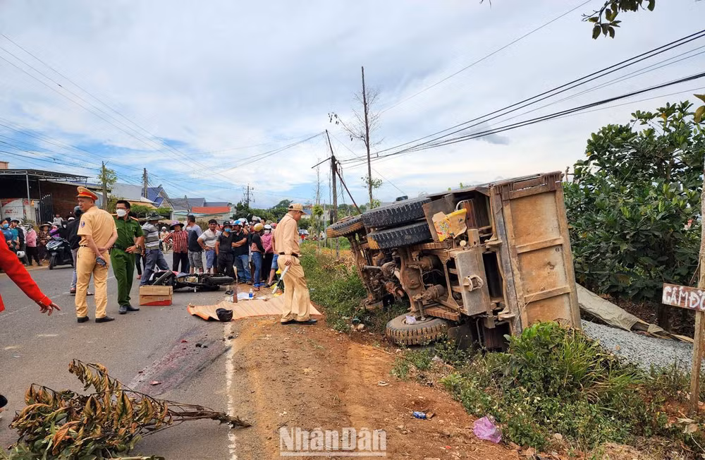 Hiệ trường vụ tai nạn.