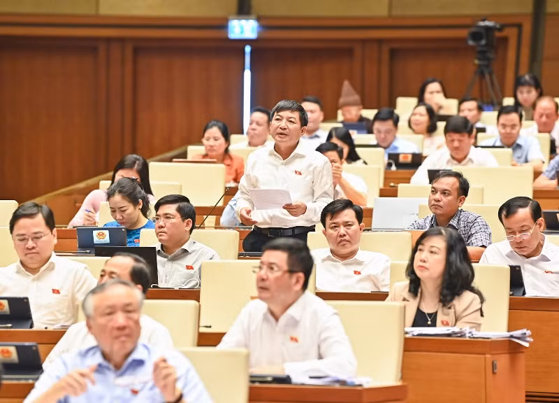 Đại biểu Phạm Đình Thanh - Đoàn đại biểu Quốc hội tỉnh Kon Tum. (Ảnh: DUY LINH)