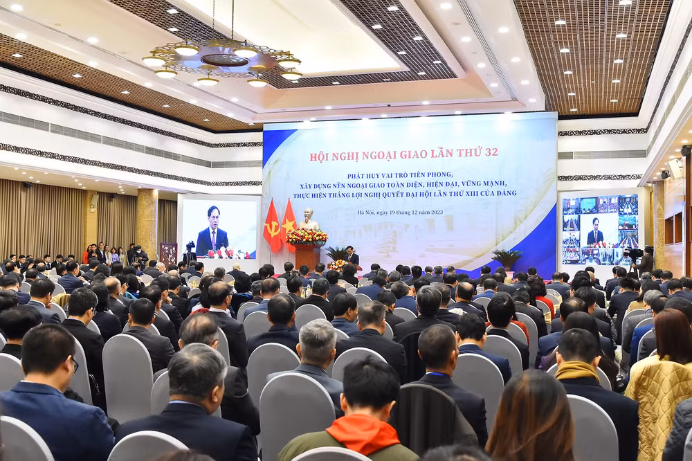 Quang cảnh phiên khai mạc Hội nghị Ngoại giao lần thứ 32. (Ảnh: THỦY NGUYÊN)