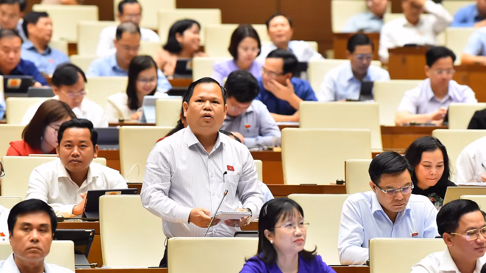 Đại biểu Nguyễn Duy Thanh - Đoàn đại biểu Quốc hội tỉnh Cà Mau. (Ảnh: THỦY NGUYÊN)