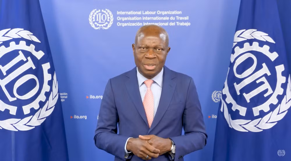 Tổng Giám đốc Tổ chức Lao động quốc tế (ILO), ông Gilbert F. Houngbo đưa ra thông điệp nhân Ngày Công bằng xã hội thế giới (20/2). (Ảnh chụp màn hình: Nguồn ILO)