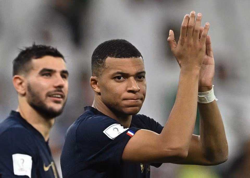 Kylian Mbappe rực sáng trong chiến thắng 3-1 của Pháp trước Ba Lan với cú đúp bàn thắng và 1 pha kiến tạo. (Ảnh: Reuters)