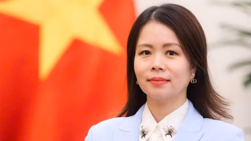 Thứ trưởng Ngoại giao Nguyễn Minh Hằng. 