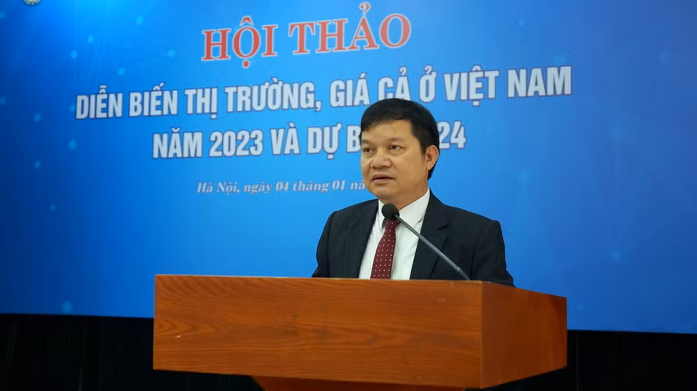 PGS, TS Nguyễn Mạnh Thiều, Phó Giám đốc Học viện Tài chính phát biểu. (Ảnh: TRUNG HƯNG)