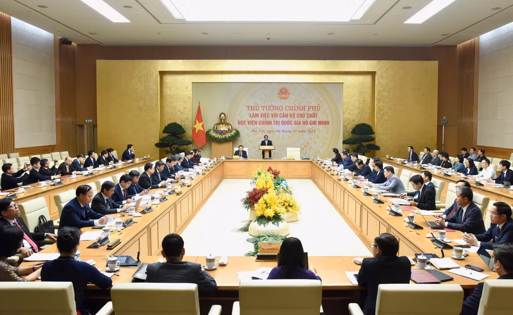 Quang cảnh buổi làm việc.