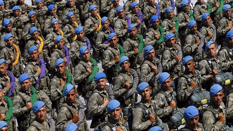 Binh sĩ Thổ Nhĩ Kỳ diễu hành trong cuộc duyệt binh ở Ankara, Thổ Nhĩ Kỳ. (Ảnh minh họa: Reuters) 