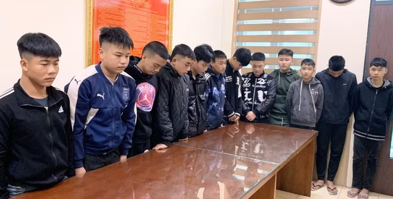 Nhóm đối tượng gây rối trật tự công cộng tại phường Quảng Phú bị tạm giữ.