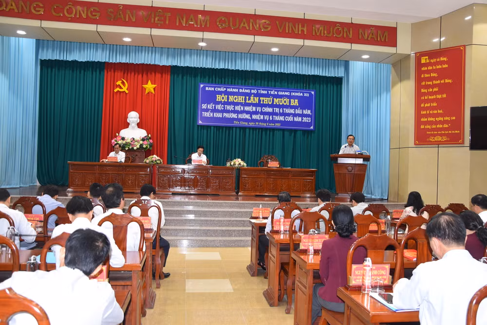 Quang cảnh hội nghị.