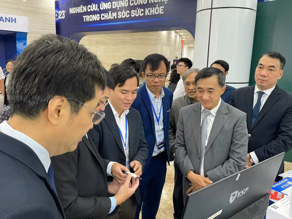 Giới thiệu các công nghệ mới tại triển lãm quốc tế Đổi mới sáng tạo Việt Nam 2023.