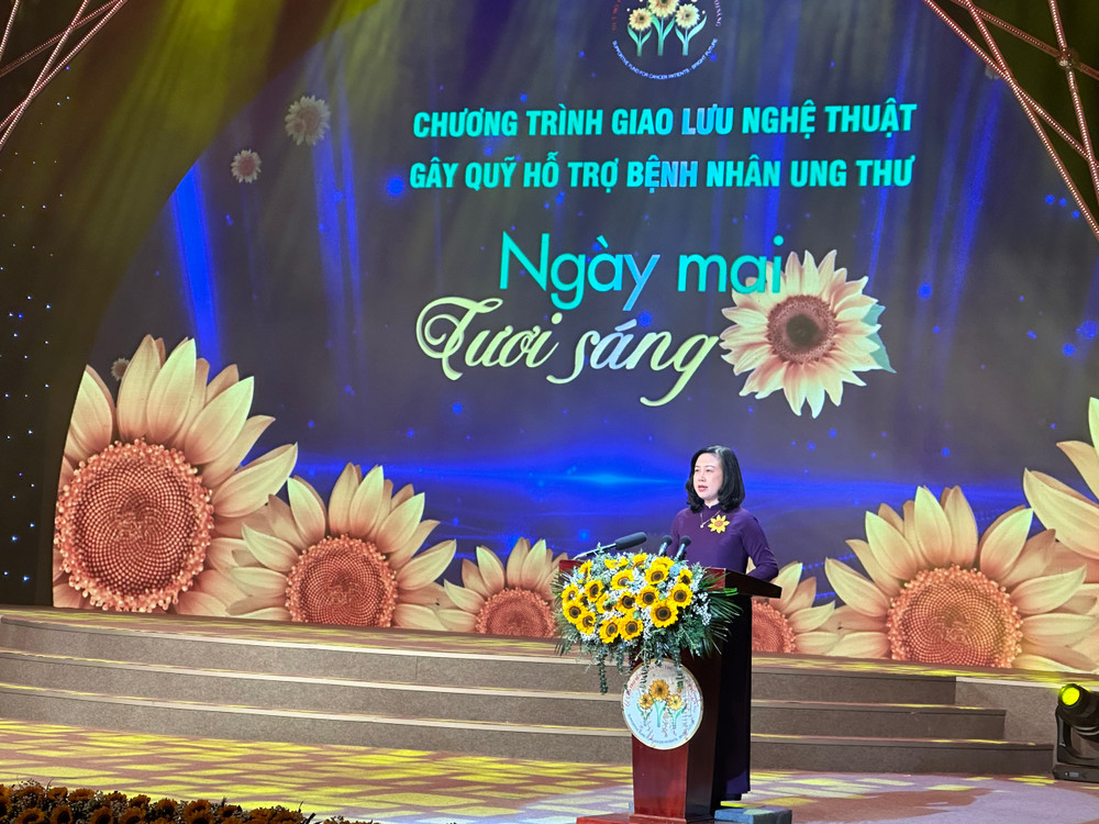 Bộ trưởng Y tế Đào Hồng Lan phát biểu tại chương trình.