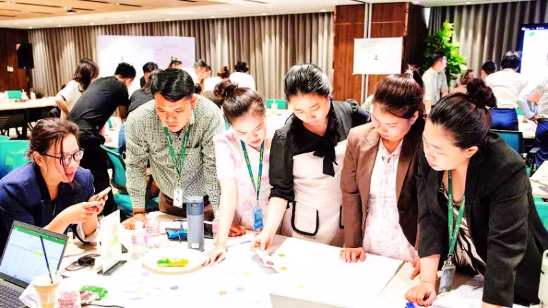 Học viện đào tạo mến khách IBH ở thành phố Đà Nẵng mỗi năm tổ chức hàng trăm khóa đào tạo chuyên sâu cho các đơn vị đối tác. (Ảnh ANH ĐÀO)