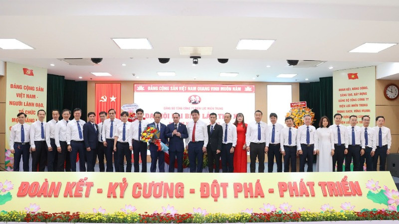 Ban chấp hành Đảng bộ EVNCPC nhiệm kỳ 2025-2030 gồm 24 đồng chí.