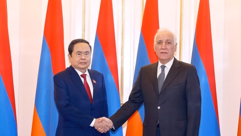 Chủ tịch Quốc hội Trần Thanh Mẫn hội kiến Tổng thống Armenia Vahagn Khachaturyan. (Ảnh: ĐOÀN TẦN/TTXVN)
