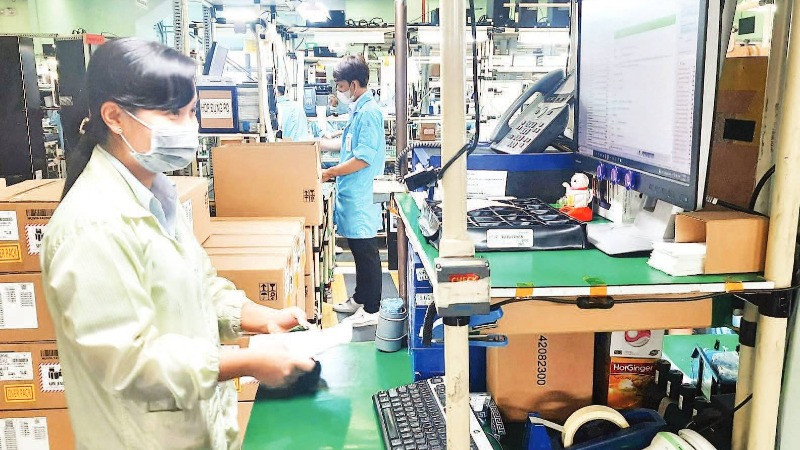 Hoạt động sản xuất của Công ty TNHH Datalogic Việt Nam, Khu Công nghệ cao Thành phố Hồ Chí Minh.