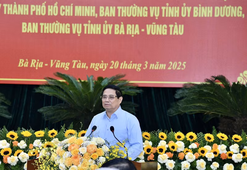 Thủ tướng Phạm Minh Chính phát biểu ý kiến kết luận hội nghị. (Ảnh: THANH GIANG)