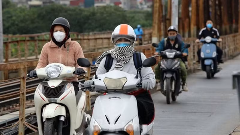 Khu vực Hà Nội trời rét với nhiệt độ thấp nhất 15-17 độ C. (Ảnh minh họa)