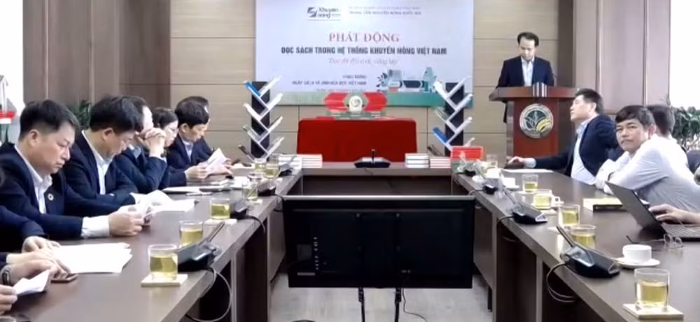 Lễ phát động đọc sách trong hệ thống Khuyến nông Việt Nam.
