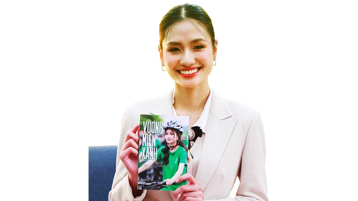“Vương miện xanh” của hoa hậu Thanh Hà