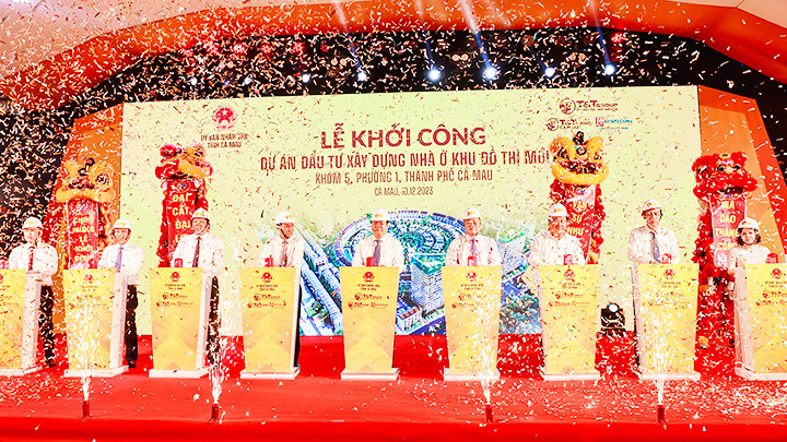 Lễ khởi công dự án đầu tư xây dựng nhà ở Khu đô thị mới khóm 5, phường 1, thành phố Cà Mau.
