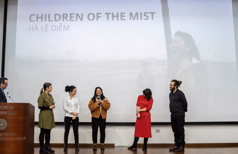 Hà Lệ Diễm chia sẻ về quá trình làm phim “Những đứa trẻ trong sương” tại Liên hoan phim IsReal tại Italia, phim đã đạt giải Nhất tại liên hoan này. 