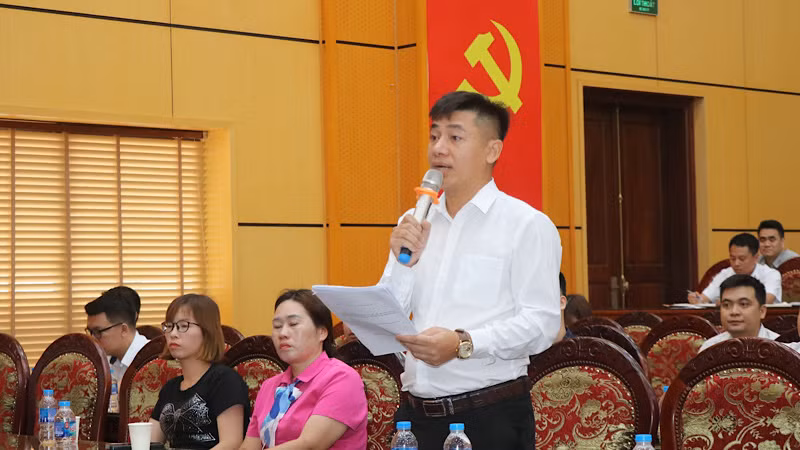 Doanh nghiệp nêu kiến nghị tại hội nghị. (Ảnh: TUẤN SƠN)