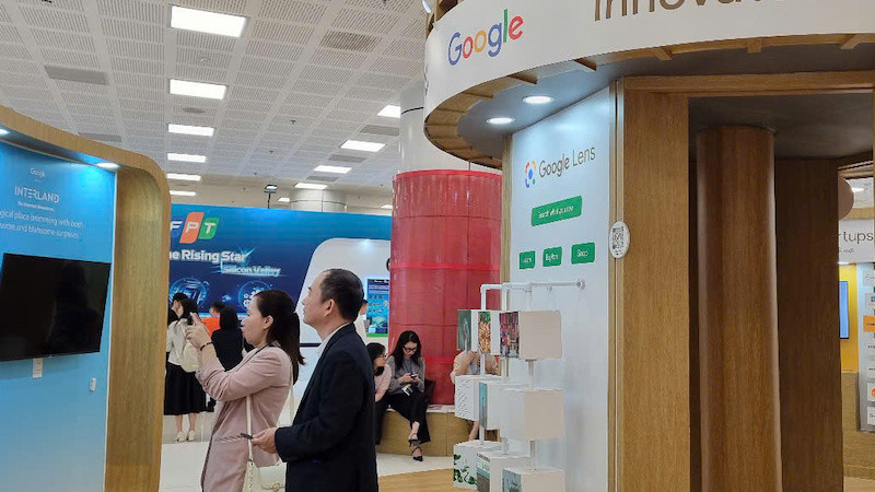 Khu trưng bày của Google tại Trung tâm Đổi mới sáng tạo Quốc gia (NIC) Láng Hòa Lạc.