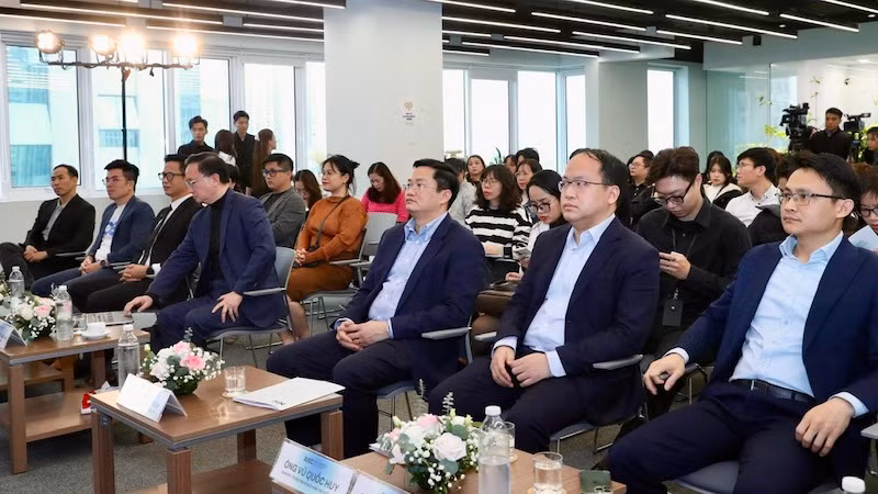 Quang cảnh họp báo.