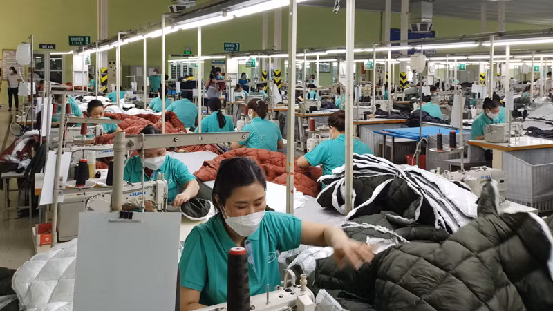 Sản xuất hàng dệt may xuất khẩu tại Tổng công ty cổ phần Dệt may Nam Định.