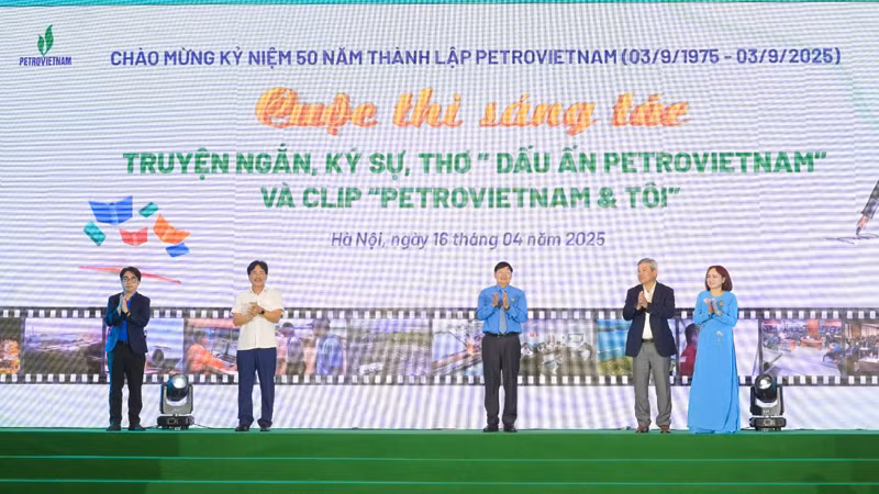 Petrovietnam phát động cuộc thi sáng tác truyện ngắn, ký sự, thơ "Dấu ấn Petrovietnam".