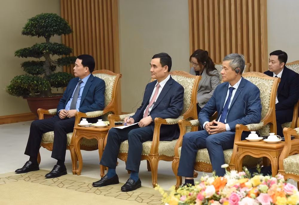 Đại diện lãnh đạo các bộ, ban ngành của Chính phủ Việt Nam tham dự buổi tiếp